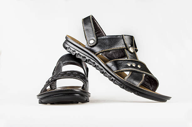 معرفی صندل مردانه شیک + بهترین قیمت خرید