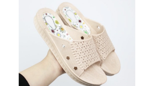 تصویر 4 از خرید و فروش دمپایی زنانه مدل سارا الوان با شرایط فوق العاده