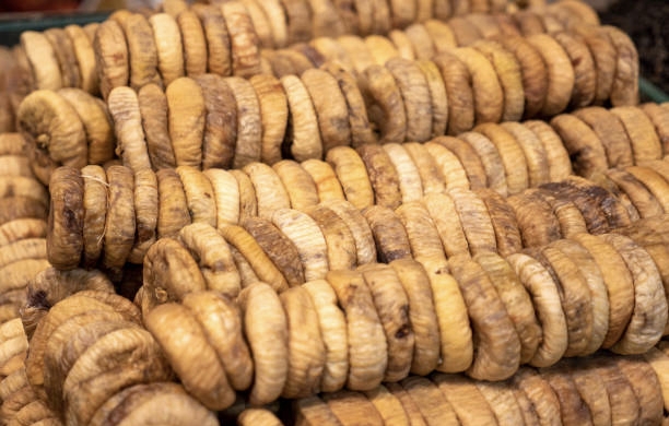 صادرات انجیر خشک سمنان + قیمت خرید