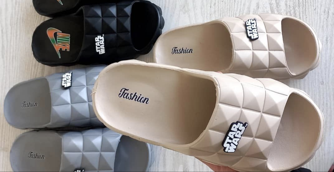 خرید و قیمت دمپایی مدل هرمی مردانه + فروش عمده