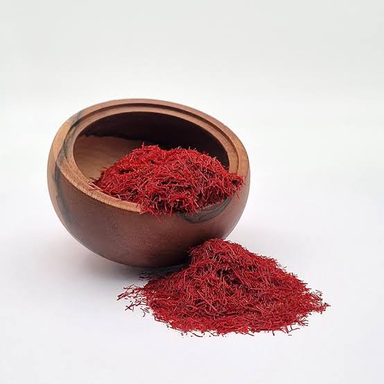 تصویر 4 از زعفران طبیعی خشک محصول آماده افزودن به دمنوش