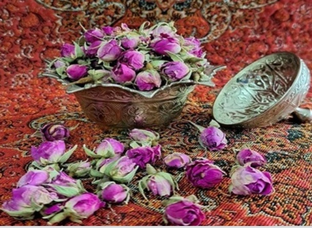 لیست قیمت غنچه گل محمدی اعلا + ارسال فوری و مطمئن