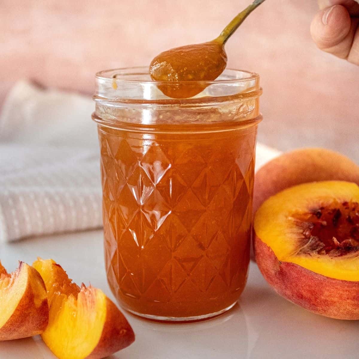 تصویر 2 از قيمت خرید مربا هلو شانا ۳۰۵ گرمی عمده به صرفه و ارزان