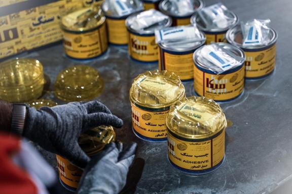 چسب سنگ ربعی ۲۵۰ گرمی میکا بهترین بازار با قیمت مناسب