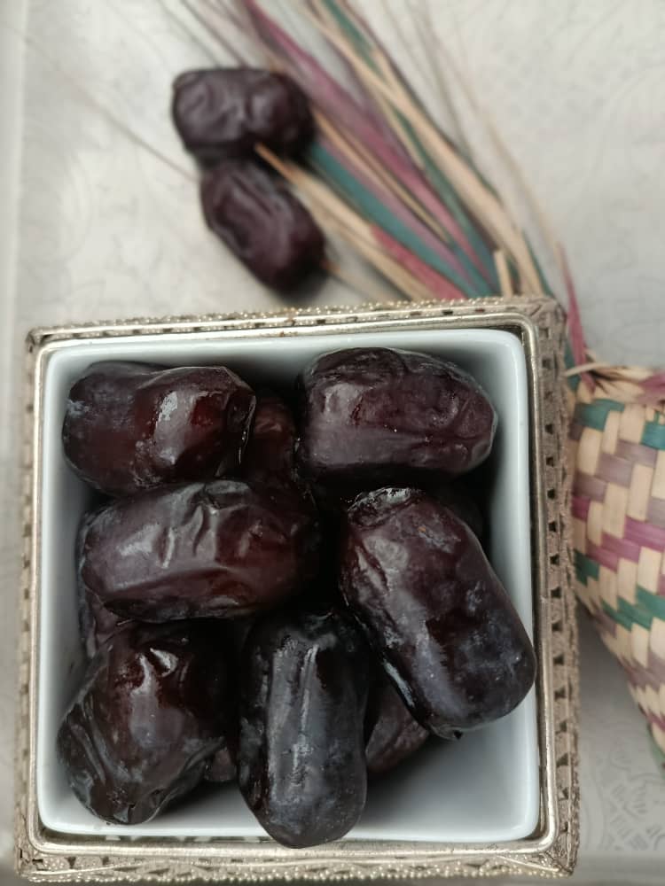 قیمت خرما مضافتی ریگان + خرید