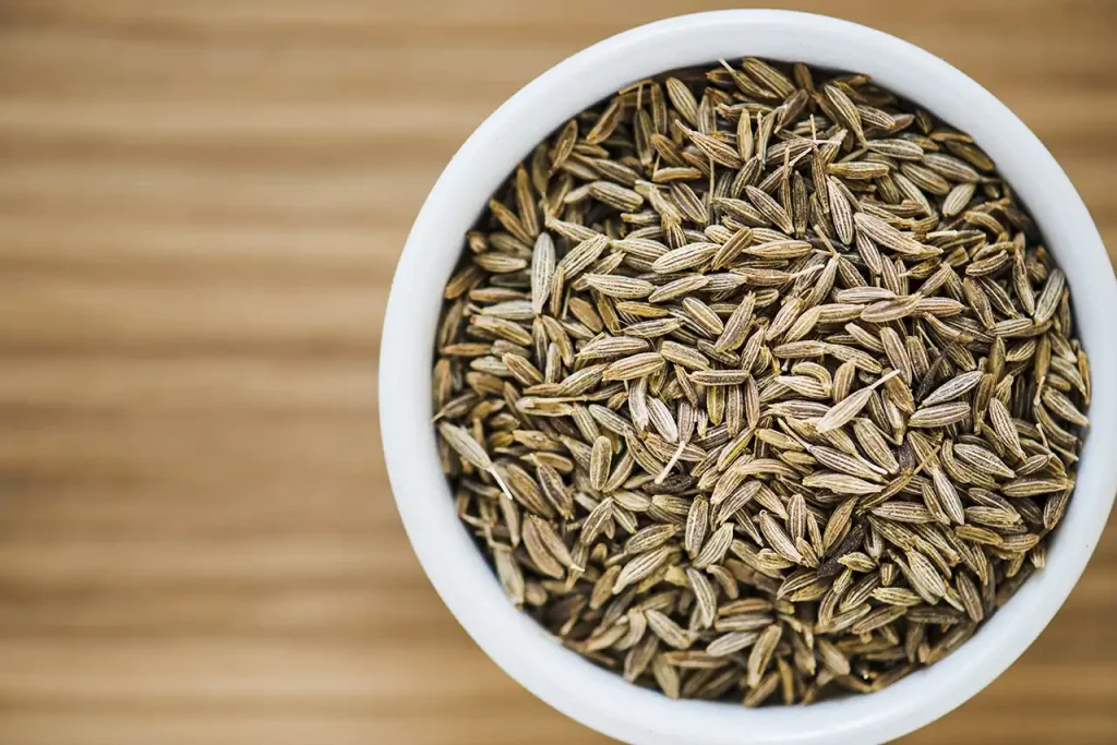 با خرید مستقیم زیره سبز از مزارع کرمان و خراسان در هزینه خود صرفه‌ جویی کنید