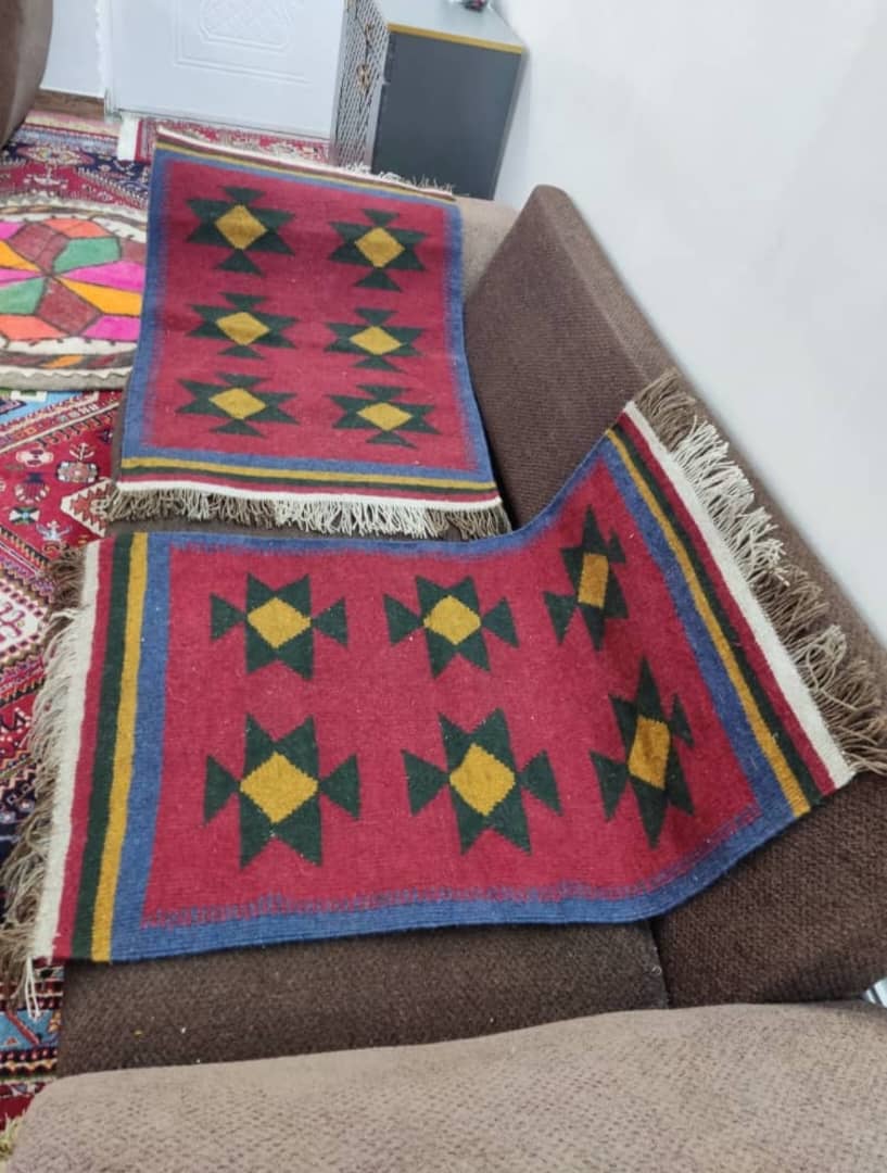 تصویر 3 از فروش سایز های مختلف گلیم قشقایی با طرح های متنوع و پشمی