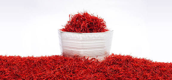 تصویر 1 از زعفران سرگل صادراتی انتخاب ایده‌ آل برای مصارف متعدد