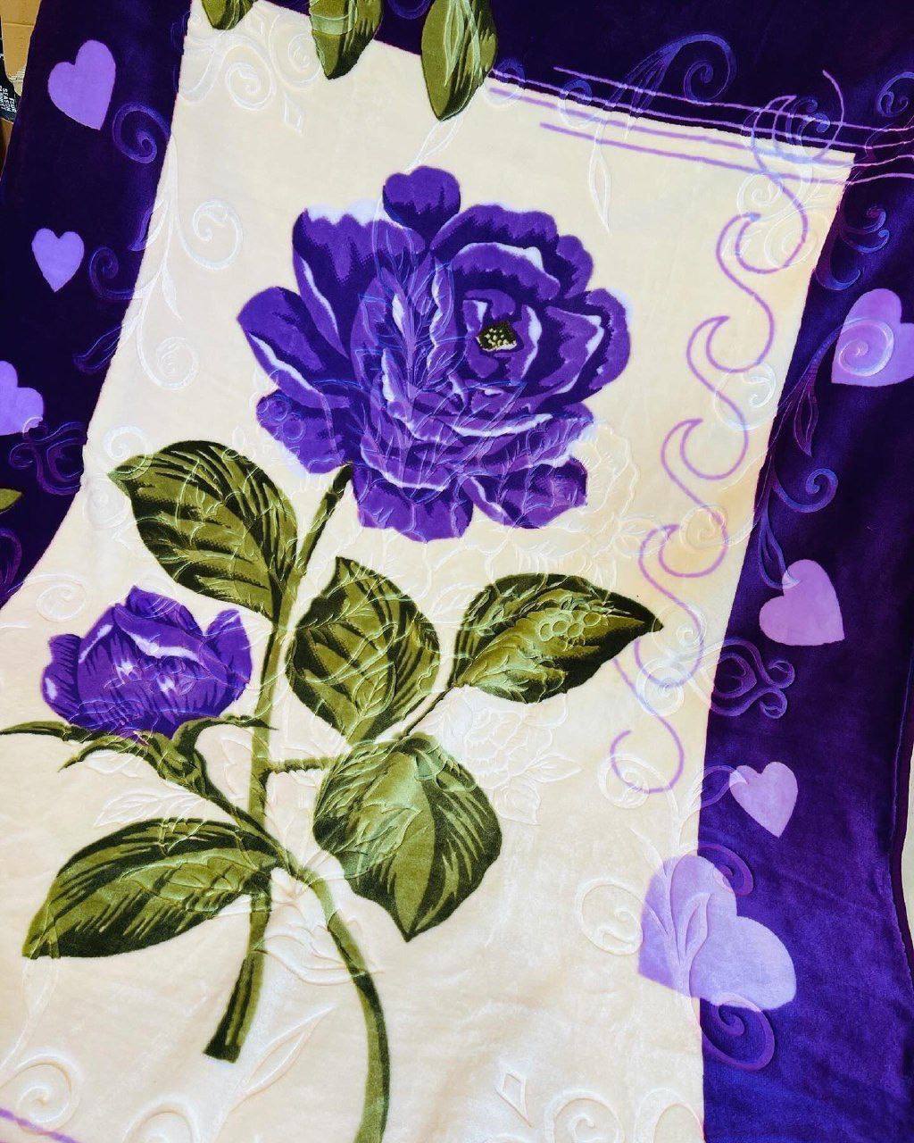 فروش پتو لاله مهرگان مدل زنبق گل دار ارزان، نرم و لطیف برای تمام فصل ها