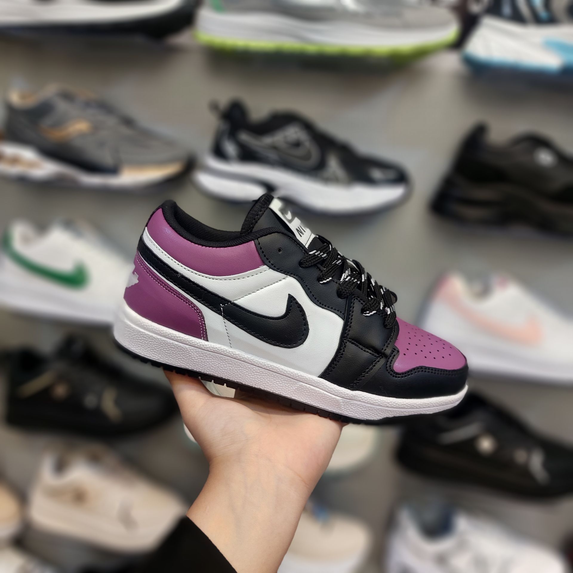 نایک جردن زنانه فروش عمده