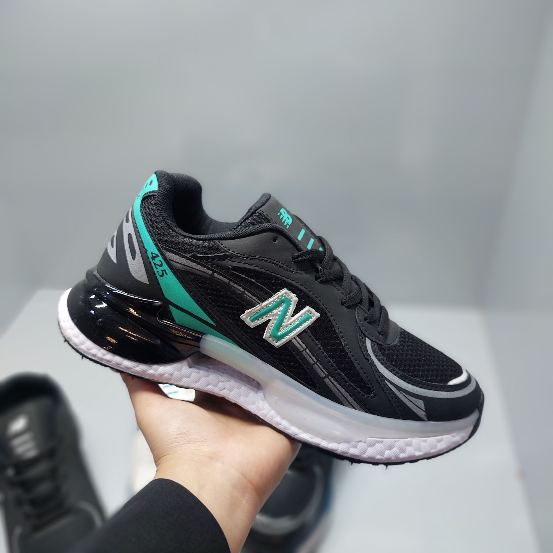 نيو بالانس مردانه زیره کپسولی فروش عمده