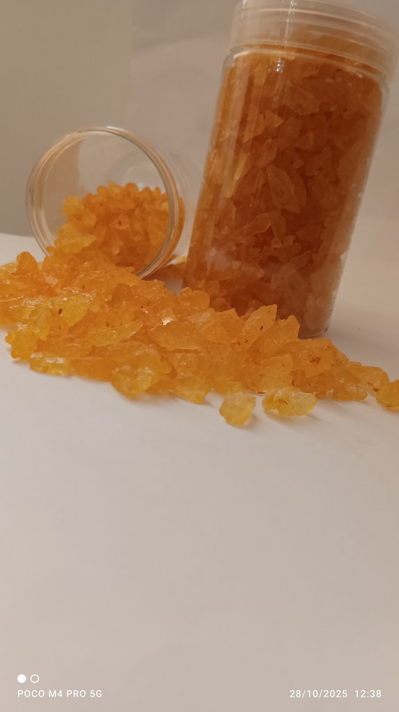 خرده نبات زعفرانی