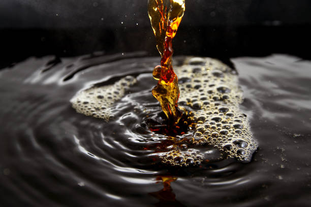 خرید و فروش روغن موتور کاسترول با شرایط فوق العاده