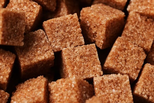 خرید قند قهوه‌ ای اصل + قیمت عالی باکیفیت