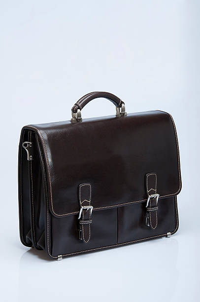 خرید کیف چرم اداری مردانه + قیمت فروش استثنایی