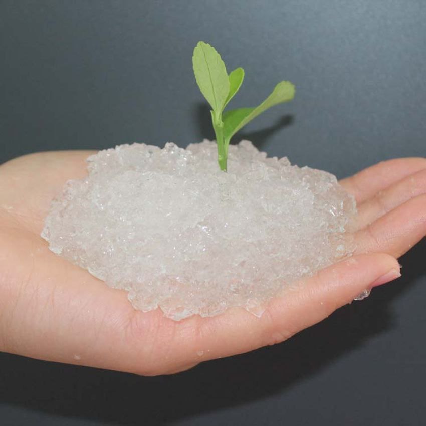 تصویر 1 از حل مشکلات رطوبت با خاک ژله‌ ای و هیدروژل در کشاورزی