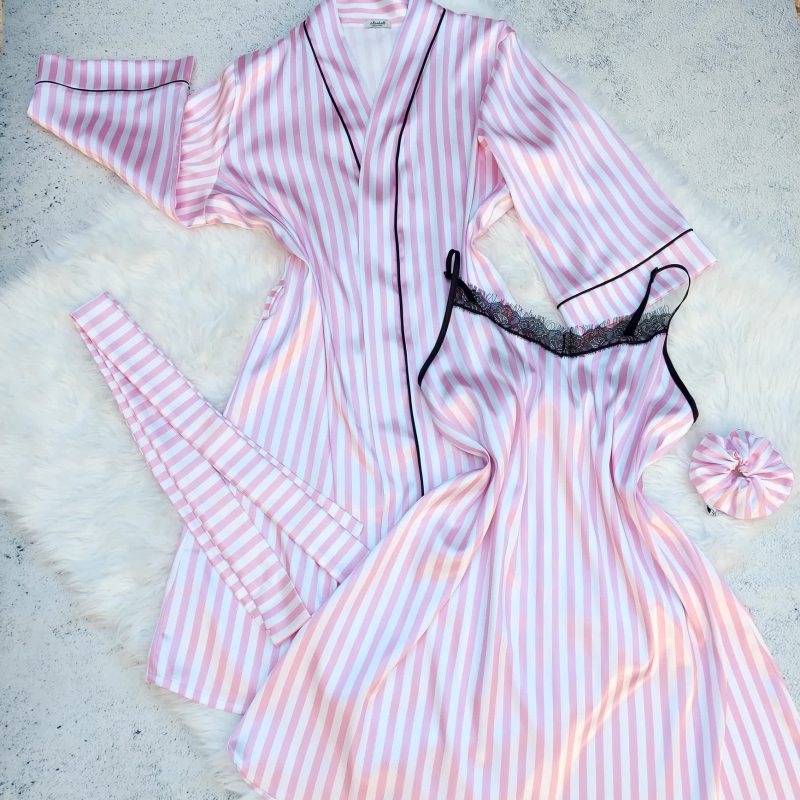 ست پیراهن خواب و روبدو شامبر زنانه ویکتوریا