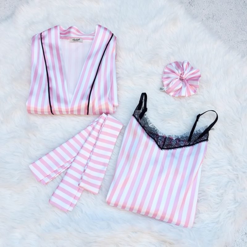 تصویر 2 از ست پیراهن خواب و روبدو شامبر زنانه ویکتوریا