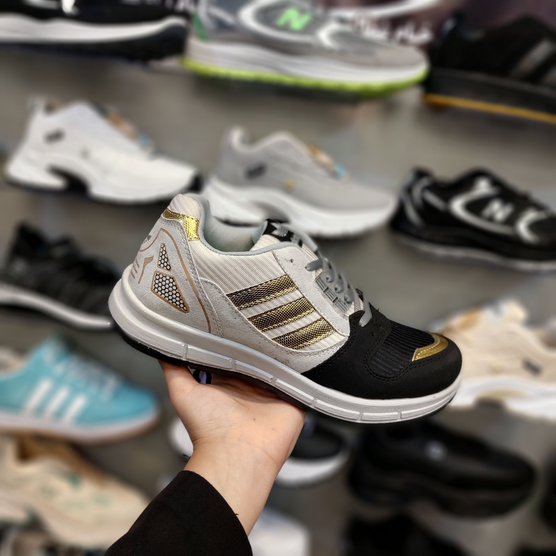 کفش زدیکس مردانه فروش عمده