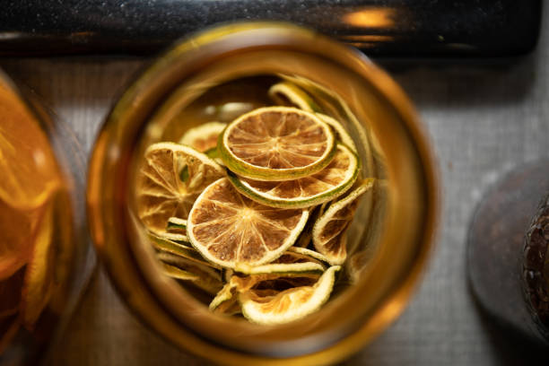 تصویر 2 از قیمت خرید لیمو خشک ایرانی + فروش ویژه