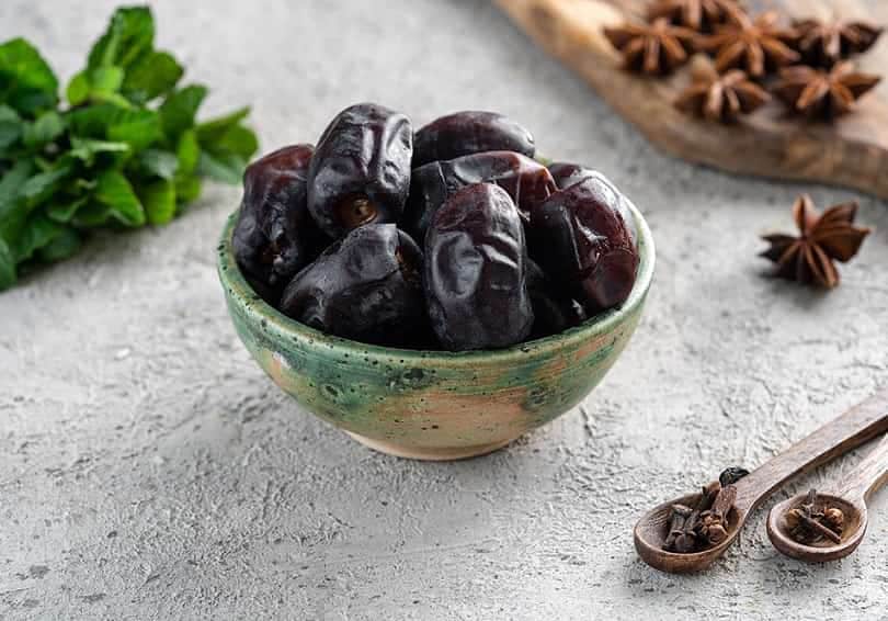 قیمت خرید خرما رطب کبکاب عمده به صرفه و ارزان