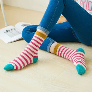 قیمت خرید جوراب راه راه دخترانه + فروش ویژه