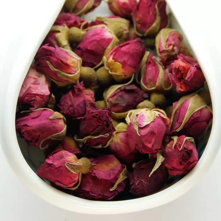 تصویر 2 از خرید و قیمت گلاب طبیعی + فروش عمده