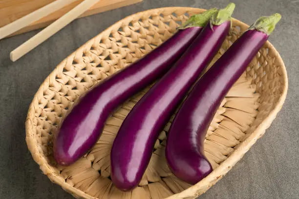 تصویر 3 از قیمت بادمجان قلمی ژاپنی با کیفیت ارزان + خرید عمده