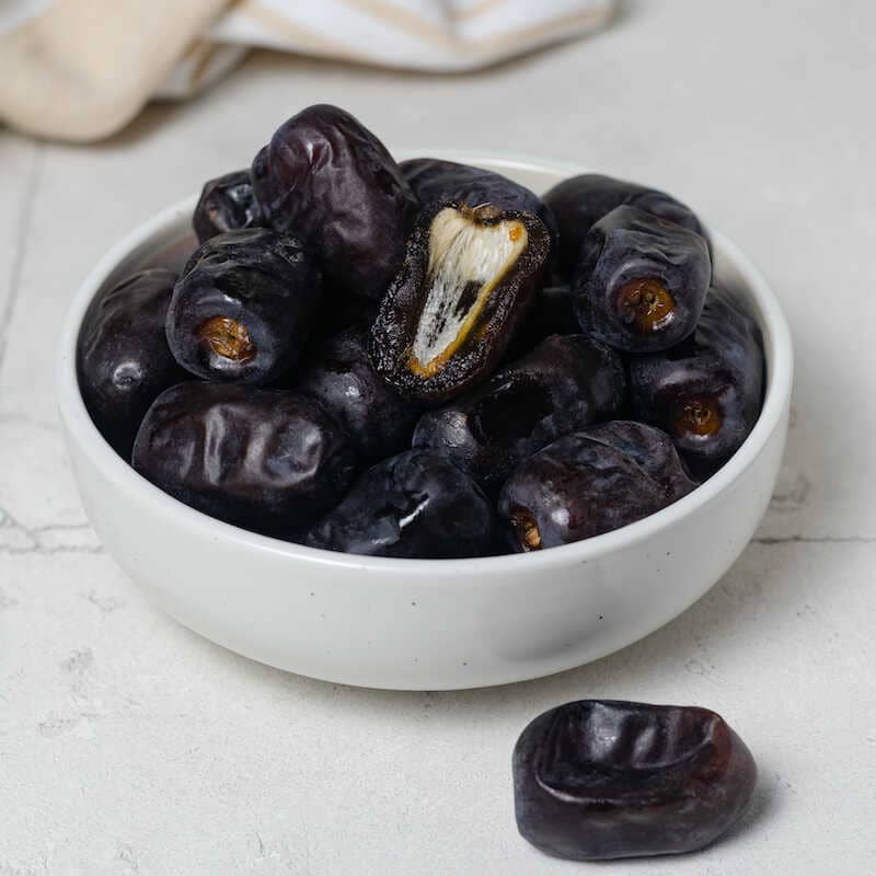 خرید خرما مضافتی صادراتی بم + قیمت عالی باکیفیت