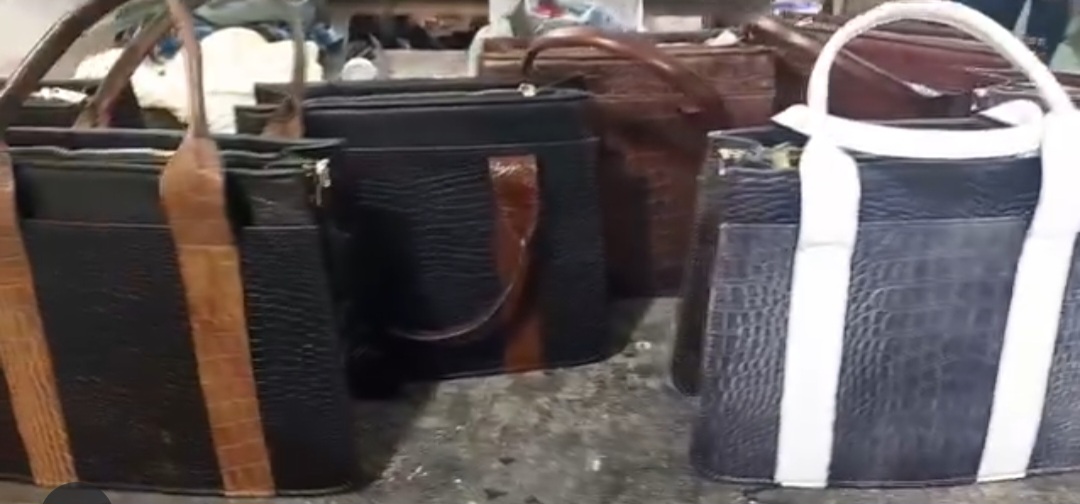 کیف دوشی چرم + فروش عمده