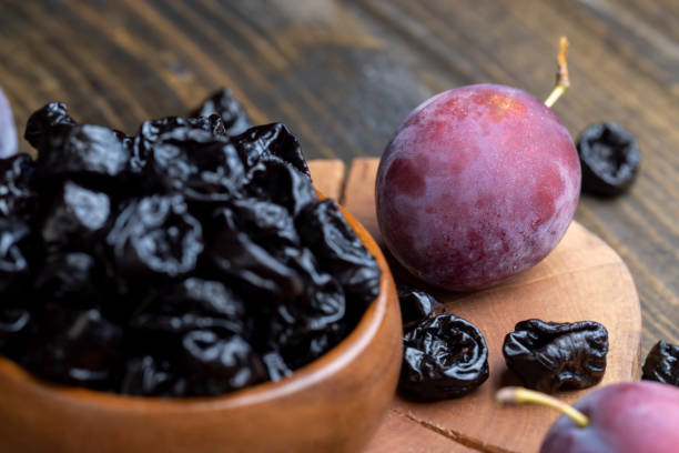 تصویر 2 از خرید و فروش آلوبخارا خشک مشهد آفتابی با شرایط فوق العاده