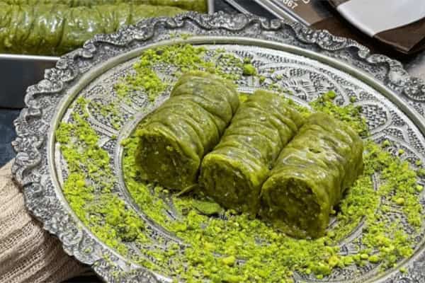 تصویر 3 از قیمت باقلوا پسته ای + خرید باور نکردنی