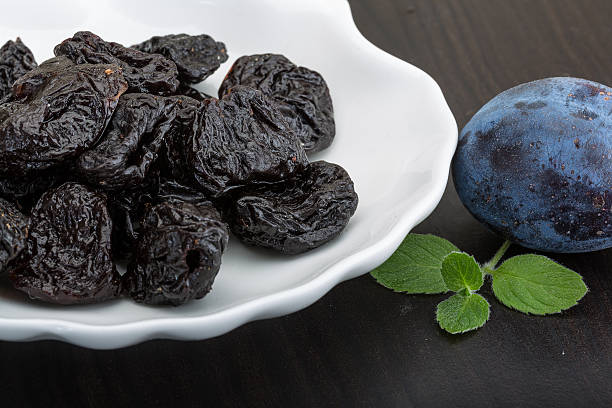 تصویر 3 از قیمت خرید آلوبخارا خشک طلایی گلچین + فروش ویژه