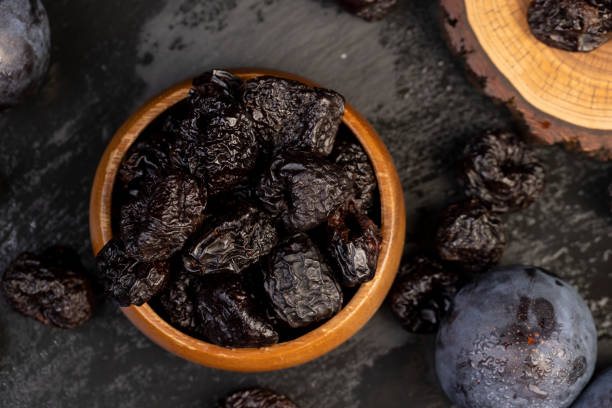 قیمت آلوبخارا خشک لوکس با کیفیت ارزان + خرید عمده