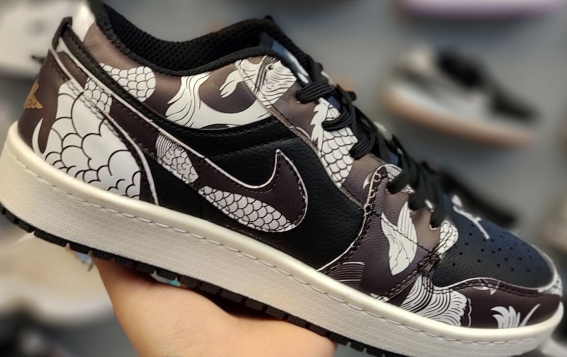 نایک مردانه ام بی آر عمده