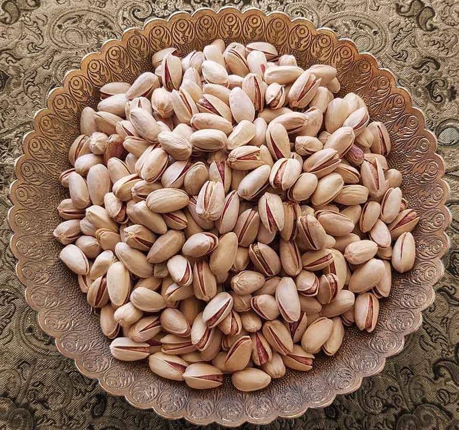 پسته اکبری اصل + قیمت خرید عمده