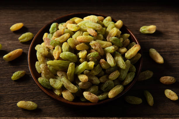 تصویر 3 از قیمت خرید کشمش جعبه ای عمده به صرفه و ارزان