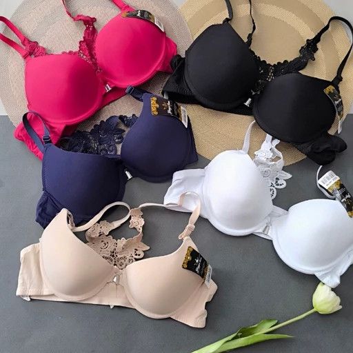 تصویر 2 از سوتین اسفنجی جلو باز شو پشت پروانه