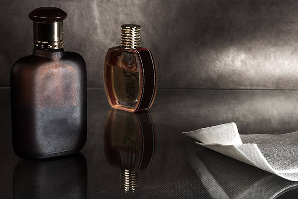 عطر مردانه کلاسیک با امضای اصالت و شخصیت