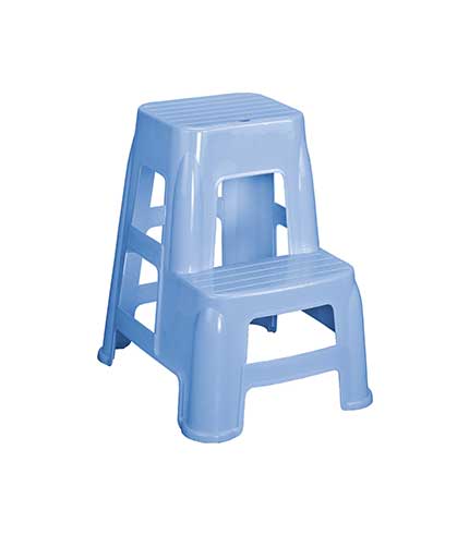 تصویر 2 از چهار پایه پلاستیکی بلند با طراحی ساده و کاربردی