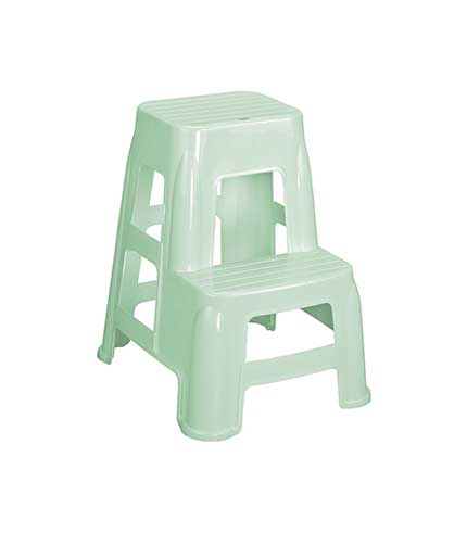 تصویر 1 از چهار پایه پلاستیکی بلند با طراحی ساده و کاربردی