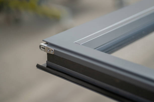 تصویر 3 از پنجره پروفیل استاندارد با فریم مستحکم و زیبایی چشم‌ نواز