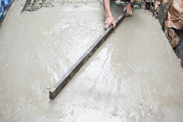 تصویر 1 از روان کننده بتن کربوکسیلاتی صنعتی ویژه پروژه‌ های عمرانی مدرن