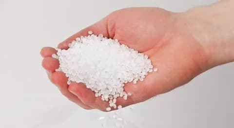 تصویر 4 از کود اوره کشاورزی با کیفیت برای افزایش بهره‌ وری خاک