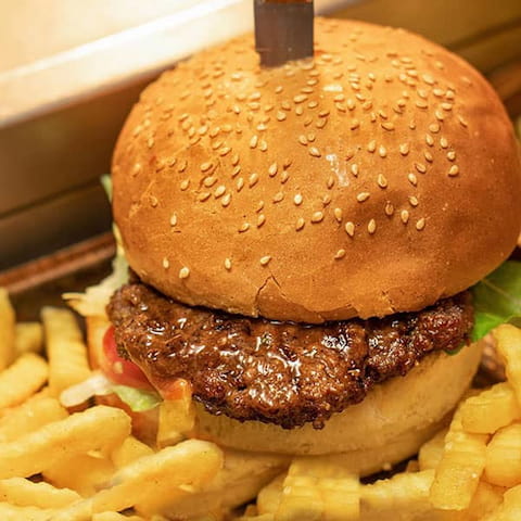 تصویر 4 از همبرگر مرغ درجه یک در طعم های مختلف