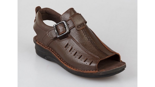 تصویر 2 از صندل مردانه لوکس با طراحی مدرن و راحتی بی‌ نظیر