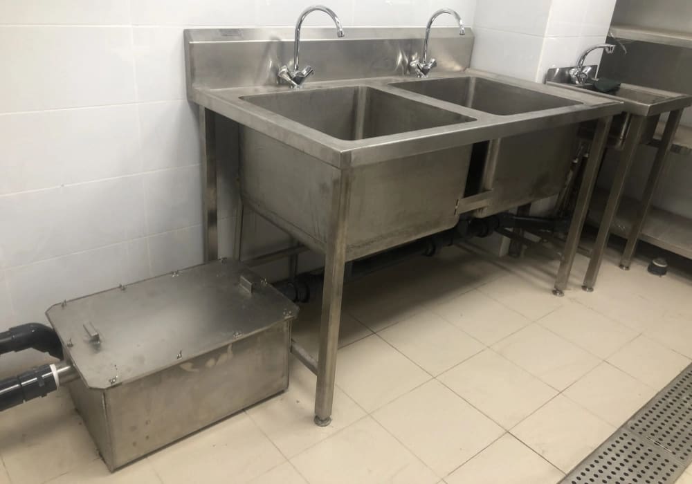 تصویر 1 از چربی گیر زیر سینک فایبرگلاس با کیفیت رقابتی و شرایط مناسب