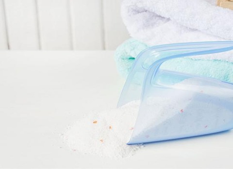 پودر لباسشویی ماشینی چند منظوره مناسب انواع لباس‌ ها