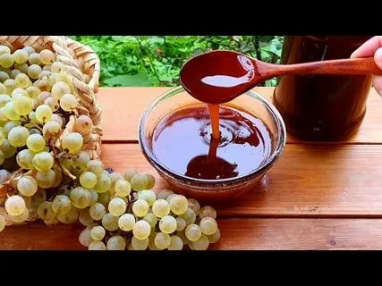 شیره انگور خانگی سنتی و مغذی