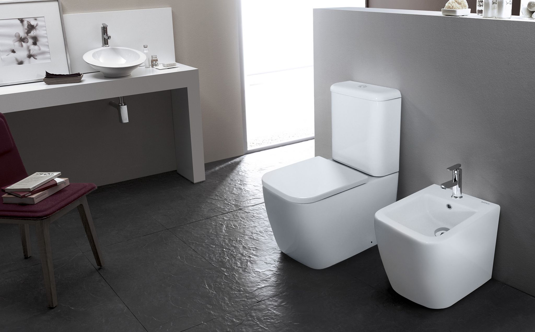 تصویر 4 از توالت فرنگی پایه دارای مخزن دوزمانه با دکمه فشاری